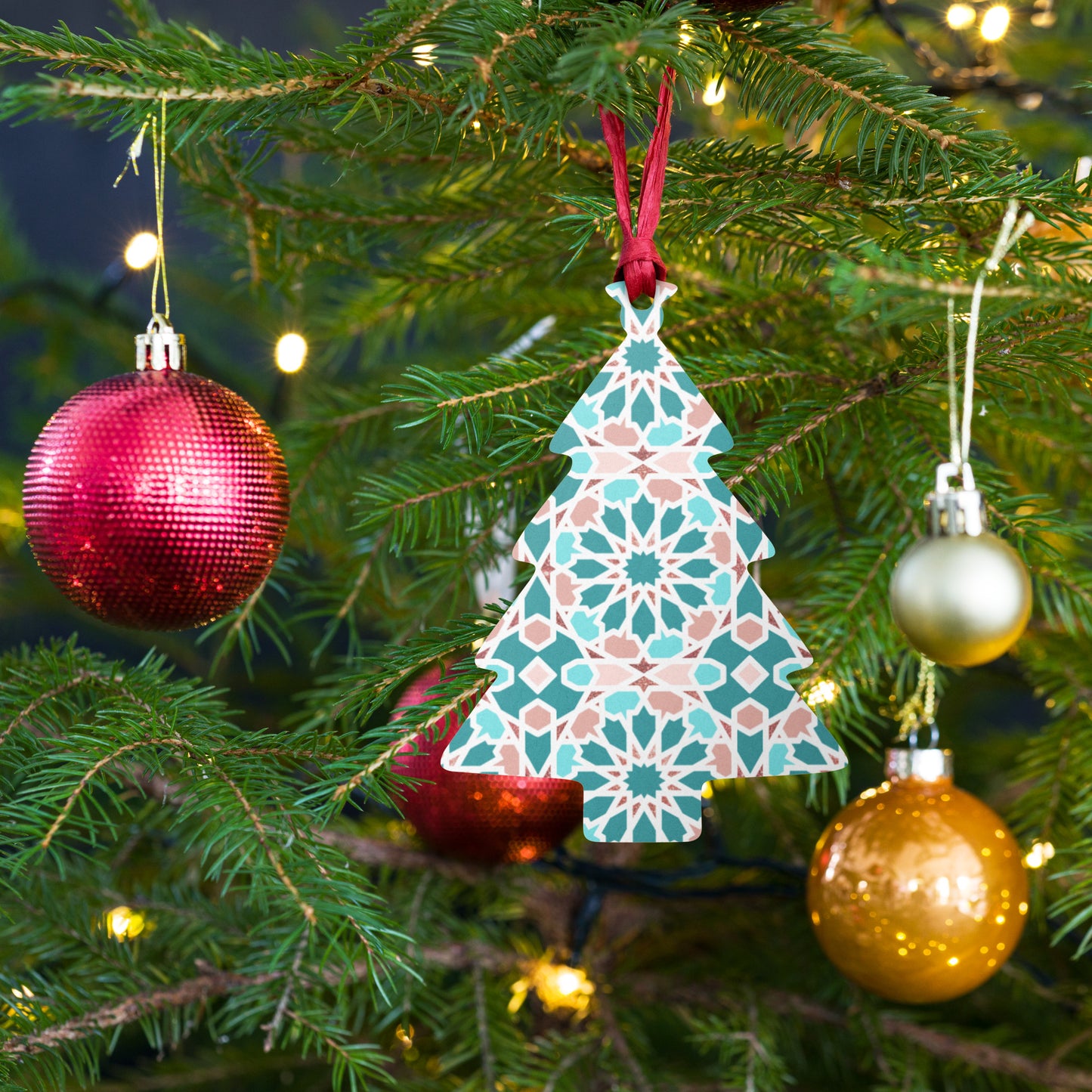 Wooden Holiday Ornaments - Arabian Geometric Star in Red Sea Colors