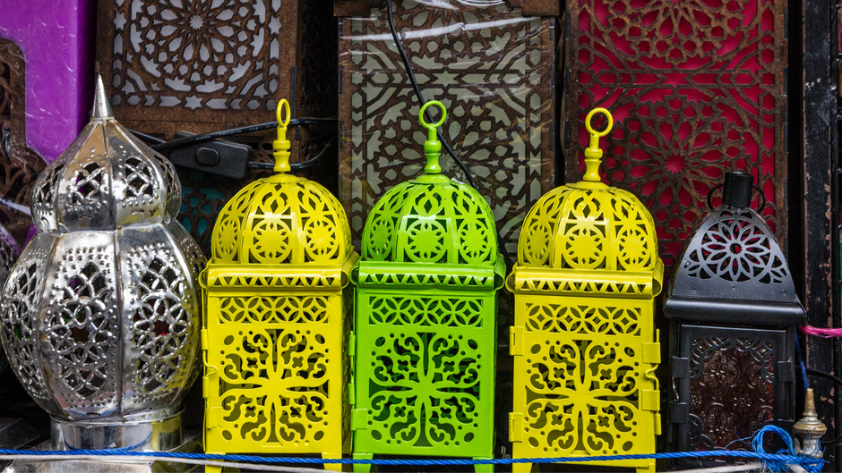 Saudi Arabia Souvenirs: How To Find Unique Travel Gifts?